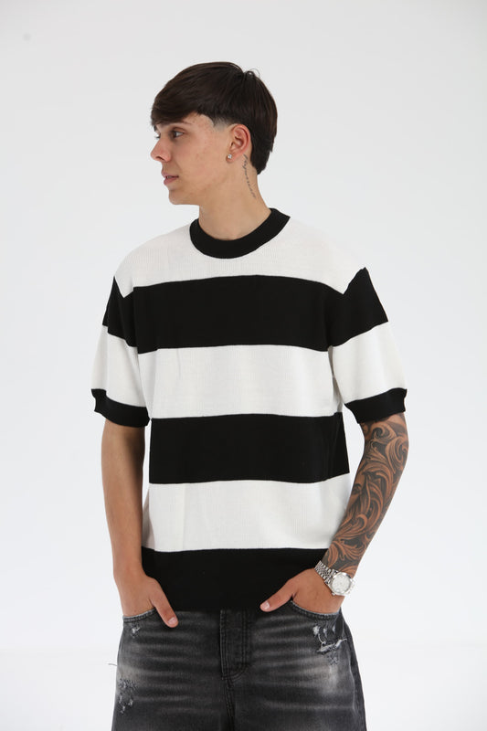 T-shirt riga larga